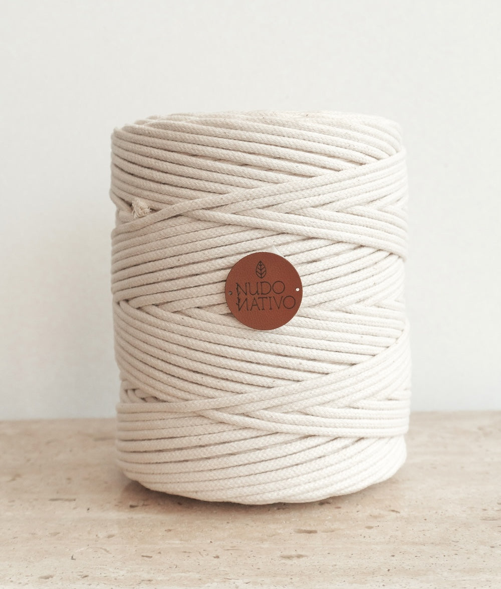 Hilo de algodón trenzado